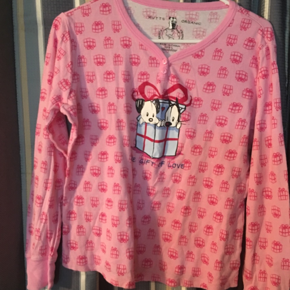 Set of 2 long sleeve pajama shirts